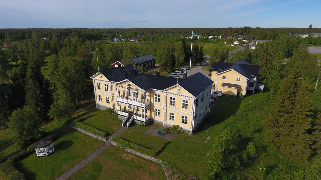 Filipsborg, The Arctic Mansion 4*